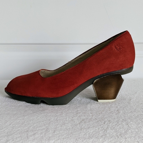 FLY London Suede Peep Toe Beveled Metallic Heel Burnt Orange EU40 9-9.5 NWOB - Picture 4 of 16